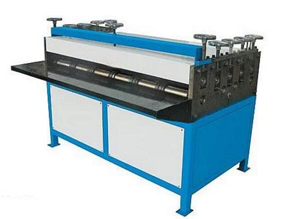 乐鱼体育在线投注：三辊卷板机厂家实力引荐：制作业卷板工艺中心设备选型攻略